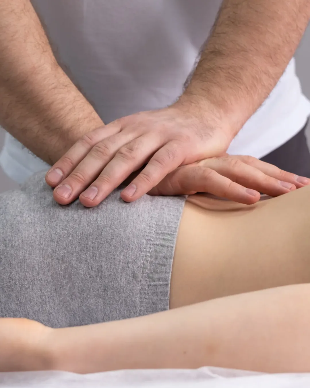 The osteopath works with the coccyx area. The chiropractor works with the lower back and coccyx. SSUCv3H4sIAAAAAAAACmyST67bIBDGr1KxTiobDNjZ9s8FsozfYoJJzIsNFsavjaJIPUCXPUIP8FSpUqWqd/C7UQf80m6yg4+Z3wwz34XsYTSKbC7EdN00Bg/BOEs22Yp4bRvt0/HJM5Glk25McN5Al257CKq10GuysVPXXVdkDBCmUY9IxJuCoI8Ynu63UrtL1MmGEAyf9vFwXd3RHlYEjtqqc2QhzOtOQ0Lv8On0KWjfJ65qjXeDB4Wd4SOpRCFzgjFuDNoNENqoSs4YjWrwGkKvLZbbEZFxyqKqnFLnz1GiecFombTWdE2KkpTzlKu1xab8TRRR7HEoyli98AqZIlM/Jg7zNTrnQsaHFmxiSioyybMEgHFE6hImRJXycRG3HnMmFmZ7xglC9ya02sNwTphSitRsq6H7V4pXd+LNmHB5xnJWLUQFk8KtgF3y8vJ/nrtXxPnQugH/e0NxQWVBHnA9MDXGxXU8OSyJi2EoDj5O5ri4IRHTwtxkg0cyobhvhf7x0LtGo6mINSf034p0Dje373AoB6TpOLdxxDycXRKiu9Cvrl/Y1oXojOifBk2HpxyXWAlBC0lpmVGe8+itZM8W23exfszEozqZ5tWxBvlkTwFoU/E101m5LuhBrIFyuWaNVOwgy1I1BcKmoXPQhPhpzDw43ycLe0Db+fQFHMRiP/JhU9c0o7Su52/zr/nP/Hy7b7eofZ9/zj9evszP8++Xr3X9fvvuI81Y9fZxOJLrXwAAAP//AwCvdNtrpQMAAA==